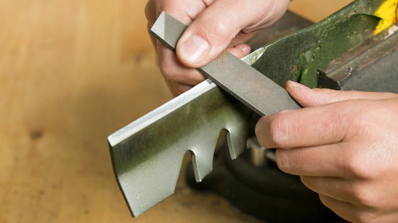 Blade Sharpening Precision for Enhanced Lawn Care Performance