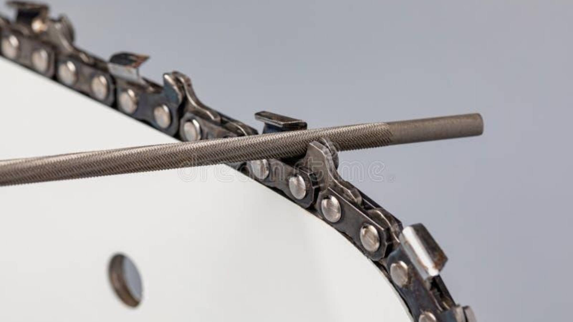 Why You Shouldn’t Ignore Dull Chains or Blades