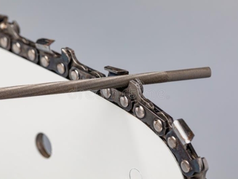 Why You Shouldn’t Ignore Dull Chains or Blades