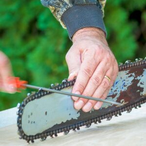 How to Sharpen Chainsaw Chains and Mower Blades